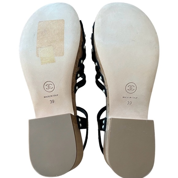 *SOLD* New Chanel 18C Cork Wood Black Patent Leather Strap Heel Sandals size 39 - Picture 4 of 10
